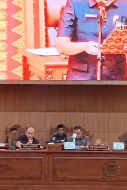 Paripurna DPRD Wali Kota Lubuklinggau Sampaikan Raperda RPJMD 2025-2029