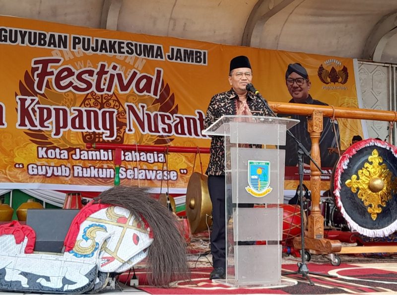 Foto: Wali Kota Jambi saat sambutan di Acara Festival Budaya Kuda Kepang Nusantara