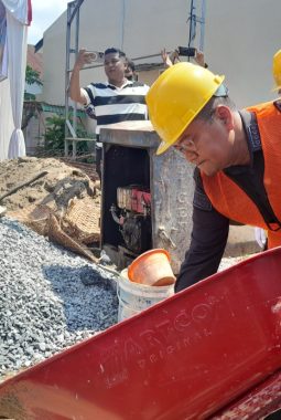 Resmi Dimulai, Wali Kota Jambi Resmikan Pilot Project Kampung Bahagia di RT 14 Kenali Asam
