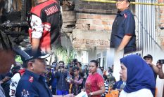Cepat Tanggap, Wali Kota Jambi Tinjau dan Salurkan Bantuan Untuk Korban Kebakaran Solok Sipin