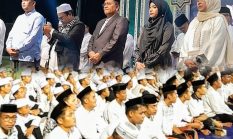 Dihadiri Wali Kota, Kota Jambi Bahagia Bersholawat Disambut Antusias Ribuan Warga