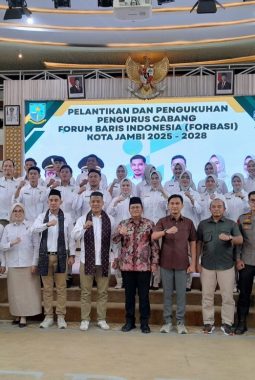 Novfrialdi Dilantik Jadi Ketua FORBASI Kota Jambi, Wali Kota Maulana Beri Dukungan Penuh