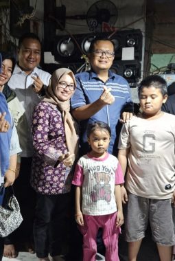 Kisah di Balik Isu Viral: Menno Eka Desthya Luruskan Fakta, Dua Anak Jambi ‘Dititipkan’ Bukan ‘Dibuang’