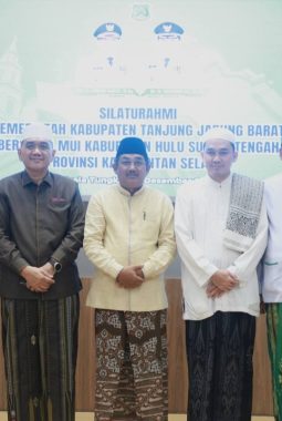Bupati Tanjabbar Anwar Sadat Sambut MUI Hulu Sungai Tengah Kalsel, Silaturahmi Antarulama Menguat