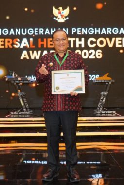 Peduli Jaminan Kesehatan, Pemkot Jambi Raih UHC Awards 2026 Kategori Pratama